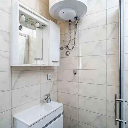 Magnolia Apartments, *